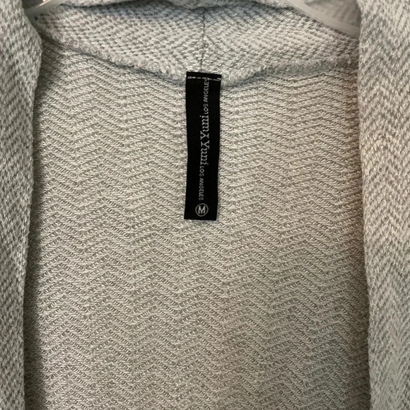 Yuni Women’s Grey rolled up sleeves cardigan size M - Picture 2 of 4